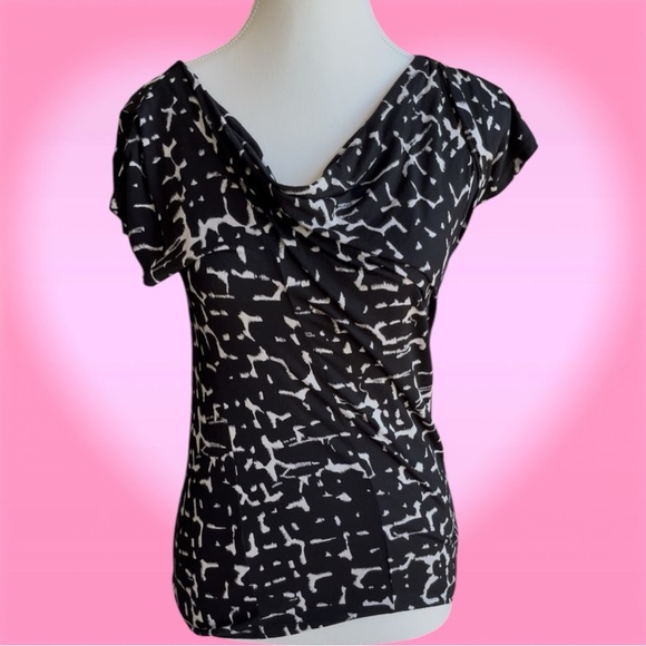 Tops - Elegant Black and White Women's Blouse